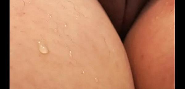  Thick slut live show shaved tiny pussy